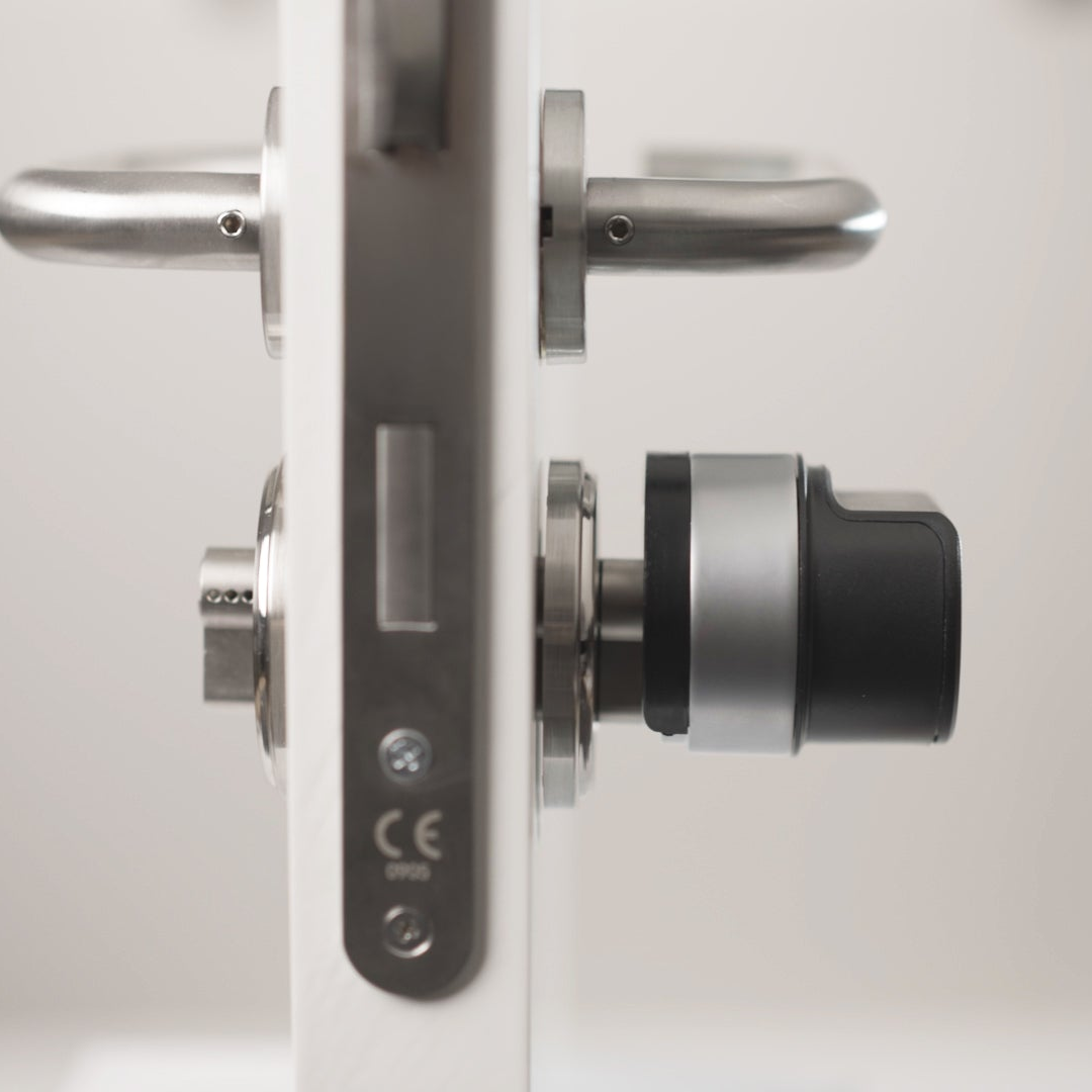 x מנעול חכם לדלת לוקאפ LockApp X