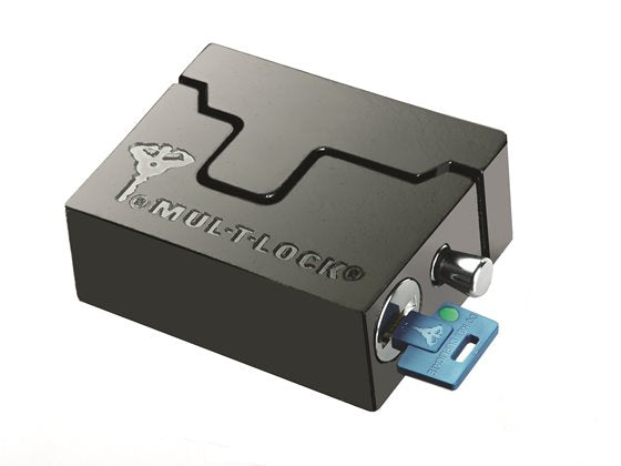 רתוק מובנה עם מנעול מולטילוק